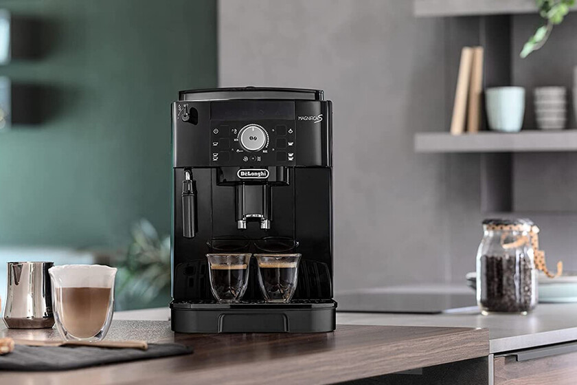 This Easter enjoy good coffee with this De'Longhi superautomatic