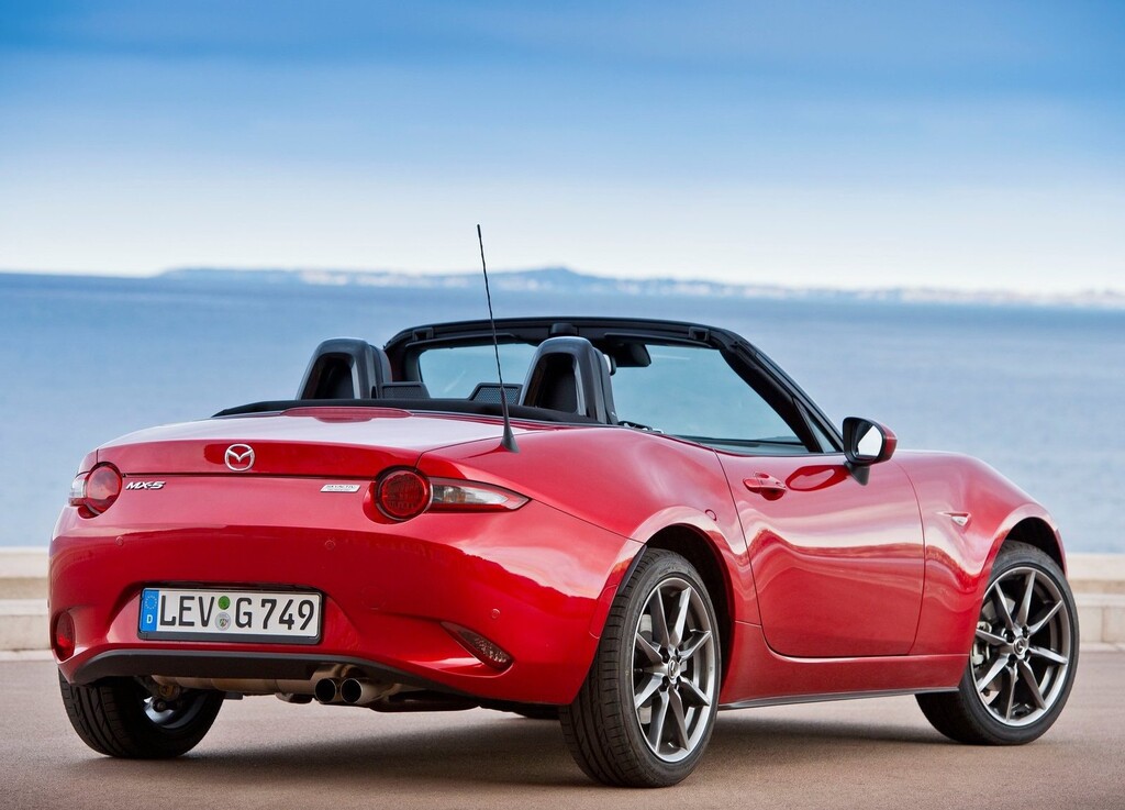 Mazda MX5 2023 la siguiente generación será electrificada