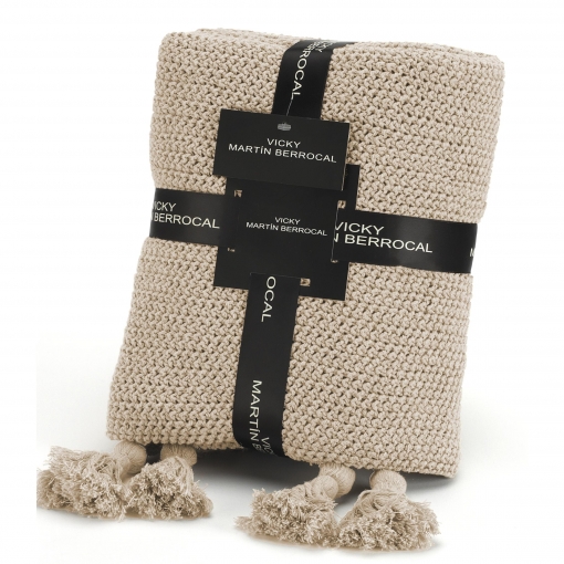 Vicky Martín Berrocal x Carrefour sheets and duvets are all we need to