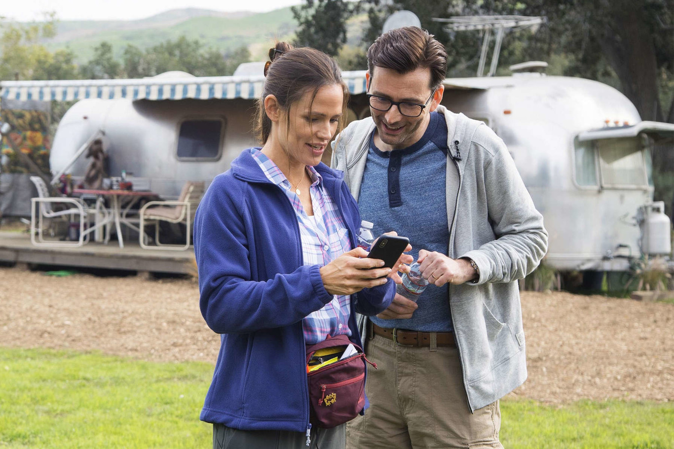 Camping (2018) Crítica una comedia olvidable con una Jennifer Garner exagerada
