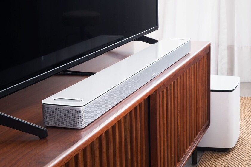 The Smart Soundbar 900 Arrives With Dolby Atmos, HDMI EARC, Google