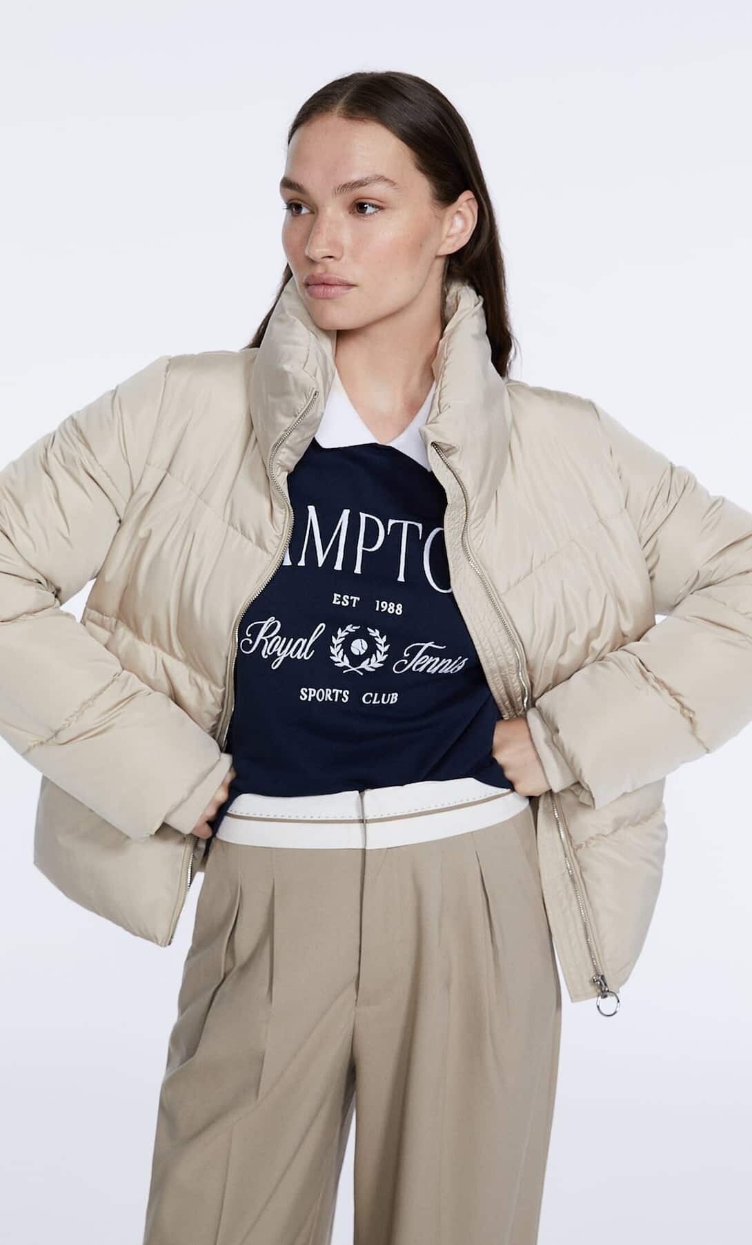 We've selected the perfect quilted Stradivarius jacket that you can