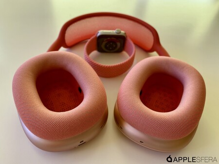 pink airpods max