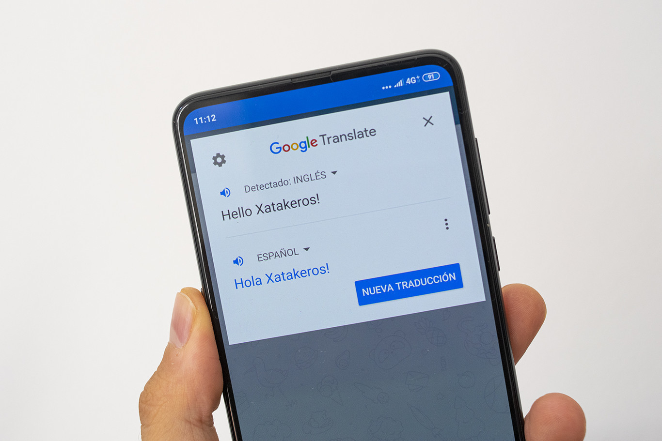 Google presenta una función para traducir y transcribir en tiempo real