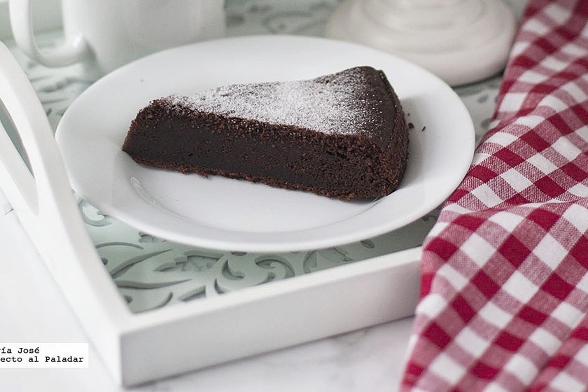 Chocolate Cola Cake. Receta de postre fácil y sencilla