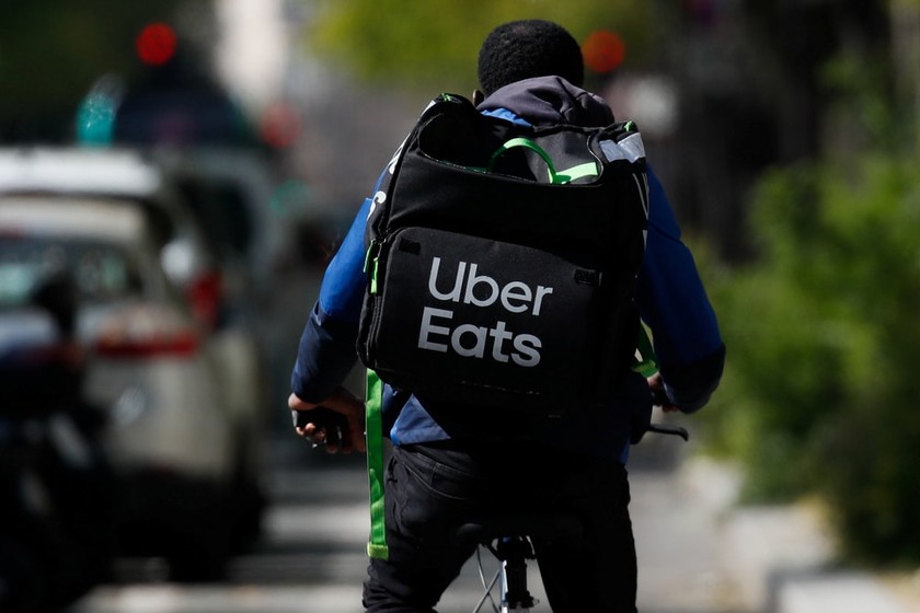 Uber compra Postmates por 2.650 millones de dólares para reforzar Uber