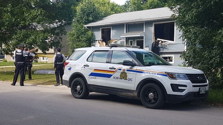 Two men behind bars after standoff in Portage la Prairie CBC News