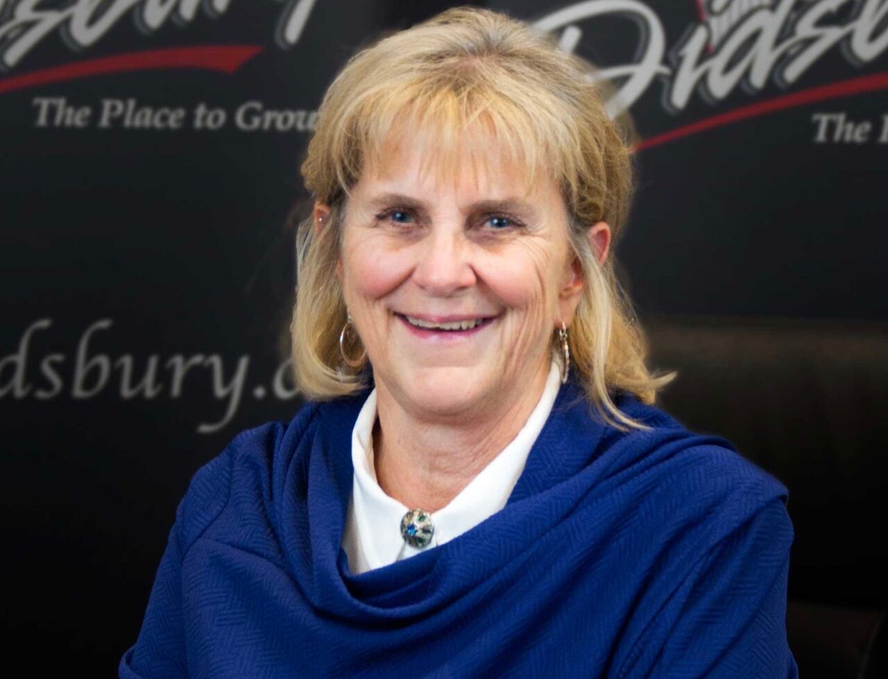 Rhonda Hunter's Instagram, Twitter & Facebook on IDCrawl