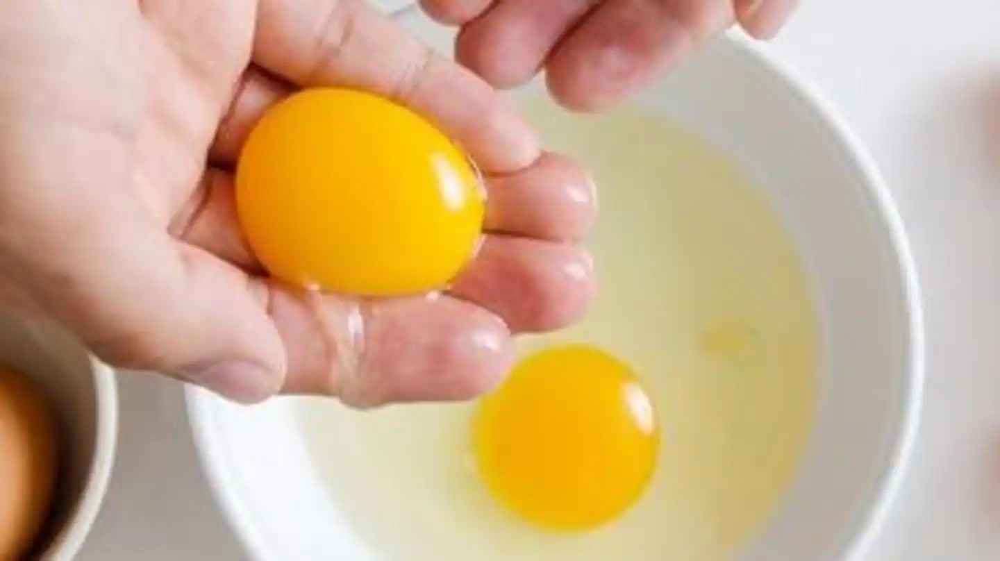 Dry hair? These natural conditioners will control that dreaded frizz