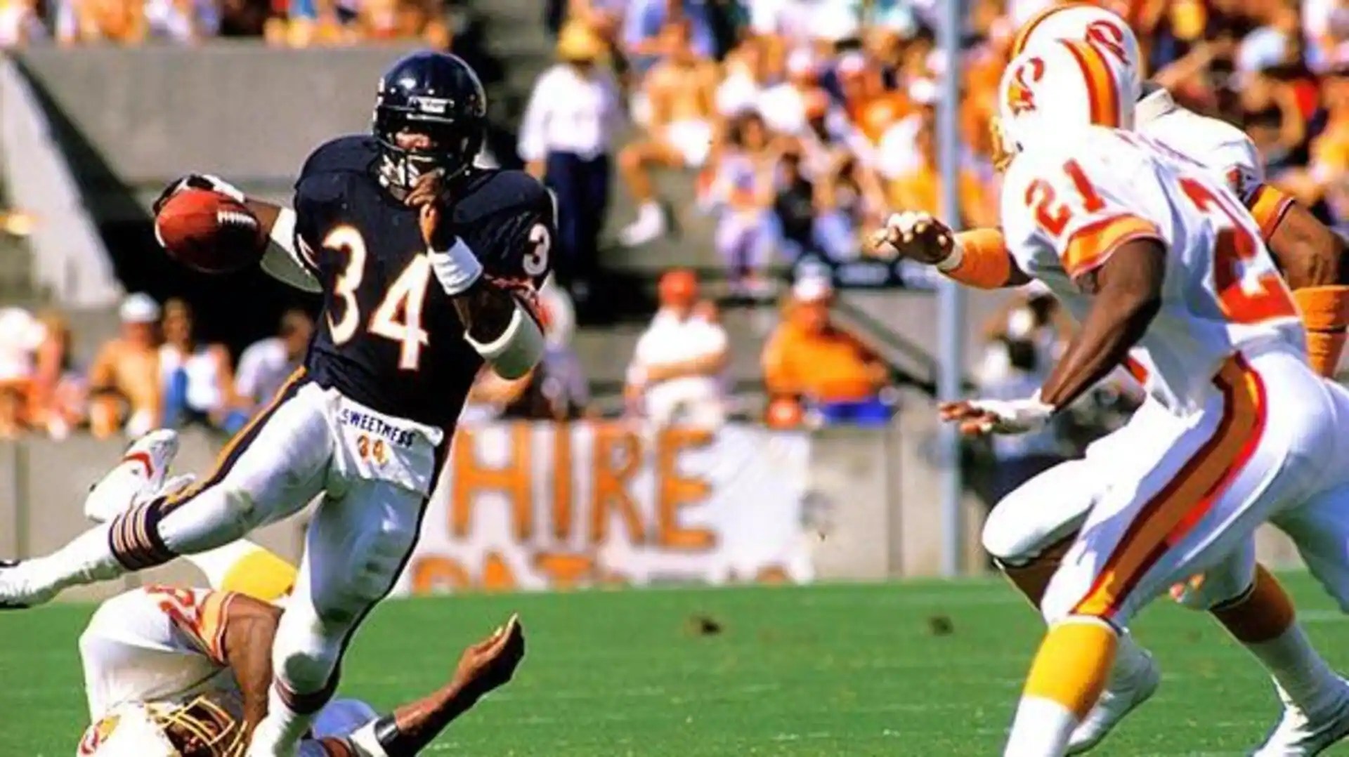 ThisDayThatYear Walter Payton hits 20,000 allpurpose yards milestone