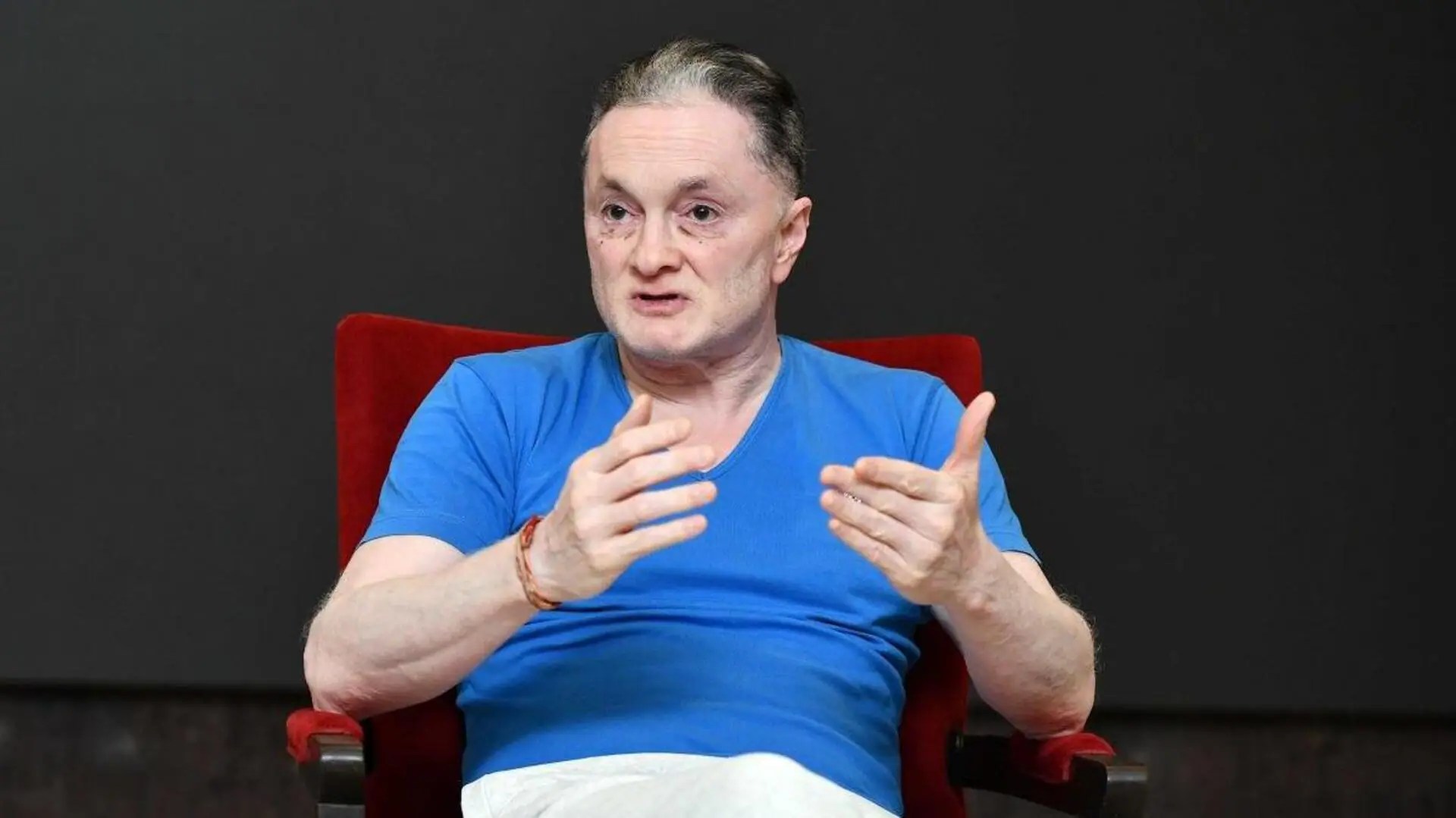 Gautam Singhania criticizes heads for ignoring customer