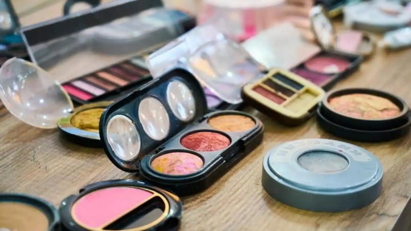 Powder blush vs cream blush Which is better?