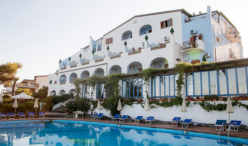 Giardini Naxos Hotel Arathena Rocks **** Cestování.cz