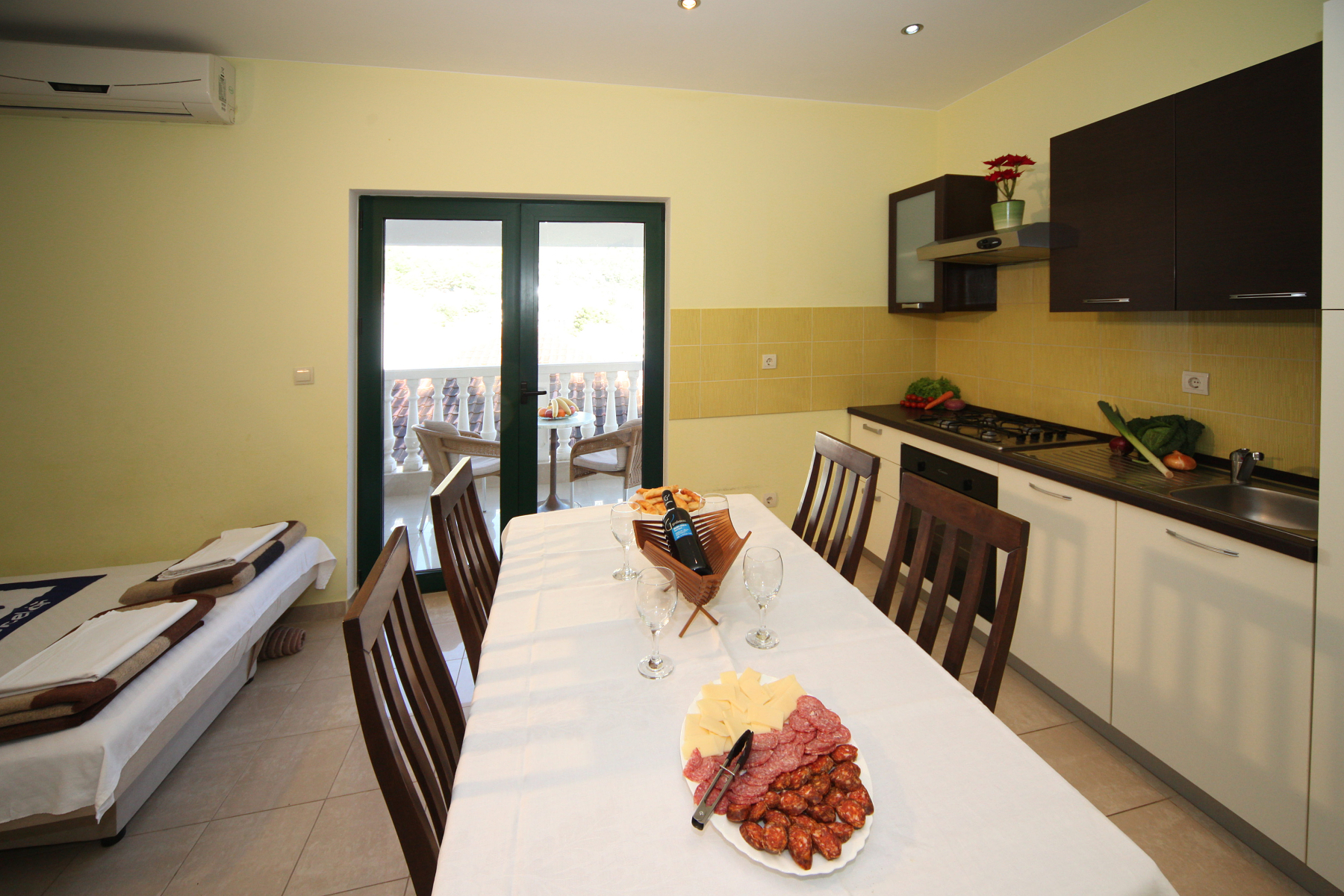 Chorvatsko levně Apartmány ELSA DRVENIK, doprava AUTOBUSEM 2023