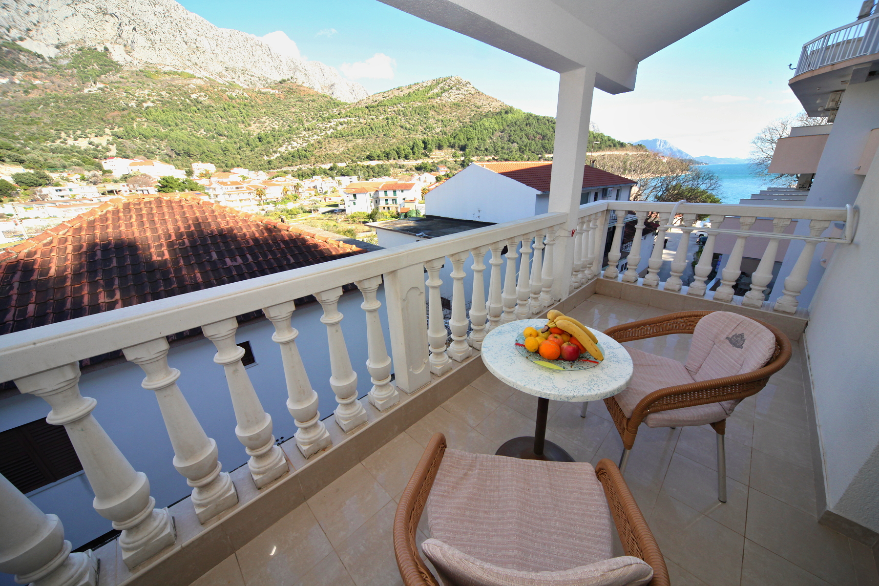 Chorvatsko levně Apartmány ELSA DRVENIK, doprava AUTOBUSEM 2023