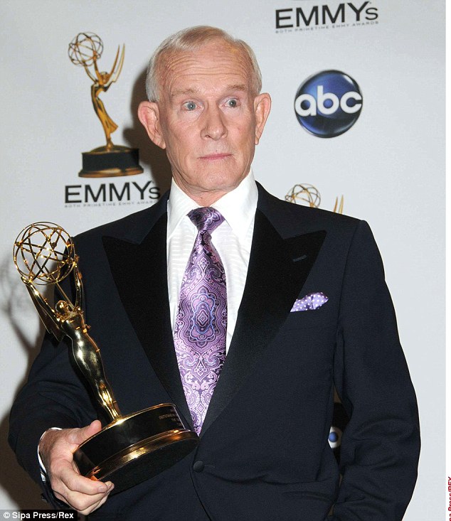 Tom Smothers Alchetron, The Free Social Encyclopedia(022)