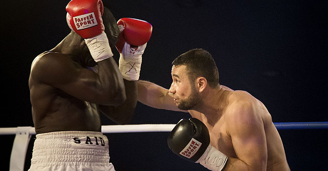 Latest Boxing Events 2023 Afghan pugilist triumphs in country's first pro boxing bout Sport