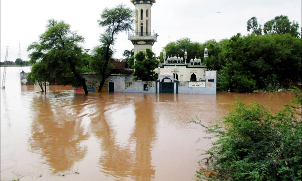 Deadly flood submerge towns in Punjab, AJK Pakistan