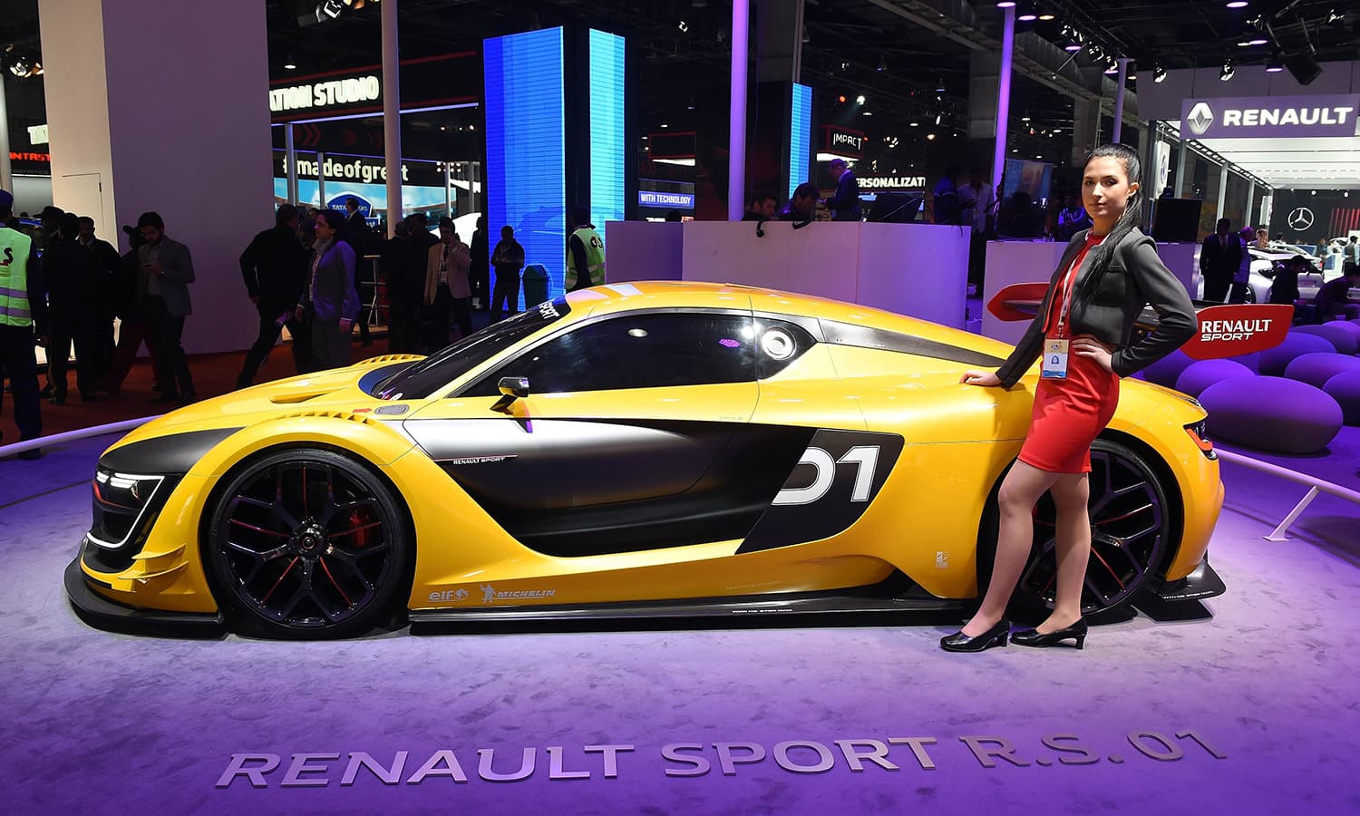 Indian auto show exhibits SUVs, super bikes alongside cricket stars