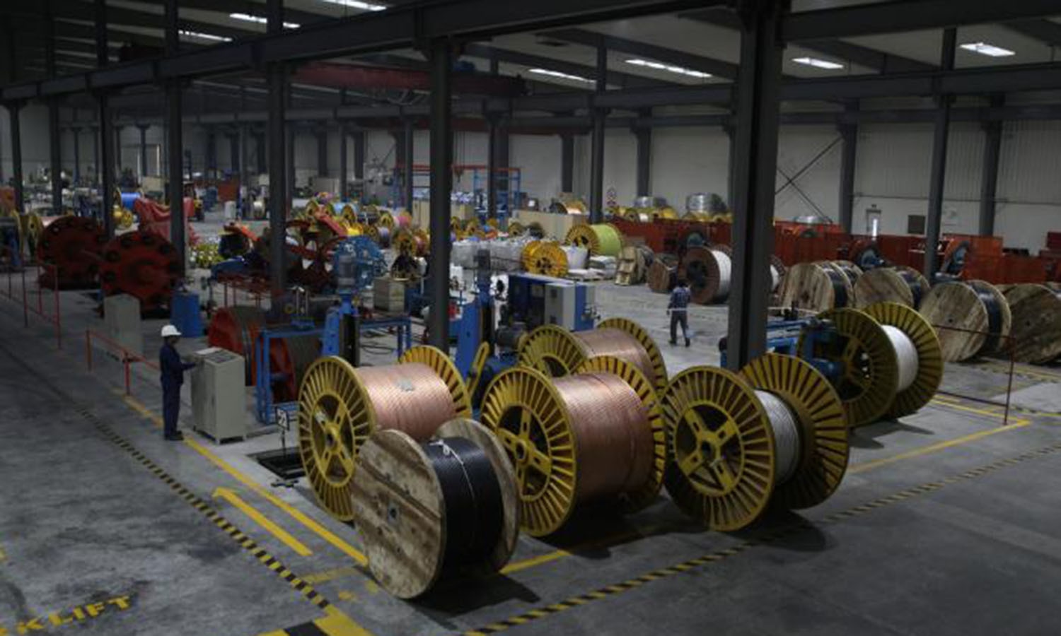 Some Pakistani power firms stuck in slow lane on China's Silk Road