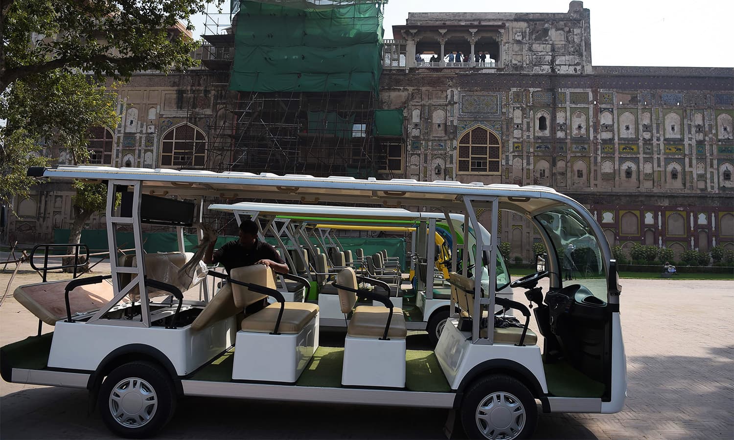 Can reviving Lahore's crumbling architectural glory boost its profile