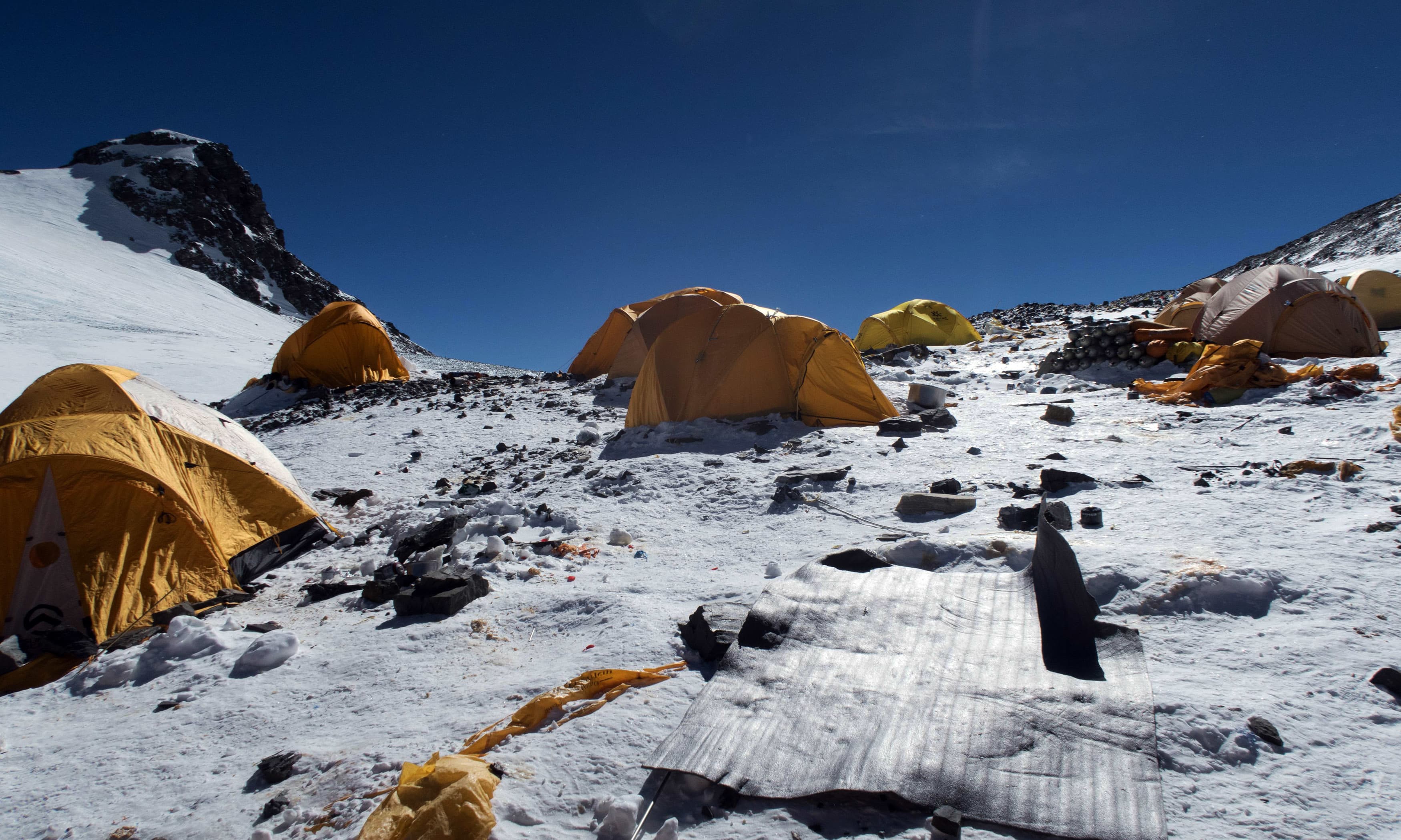 Mount Everest, the highaltitude rubbish dump World