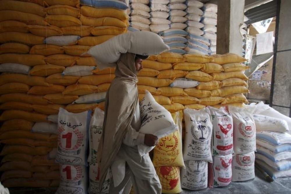 Flour prices may dip as wheat rates start declining Pakistan