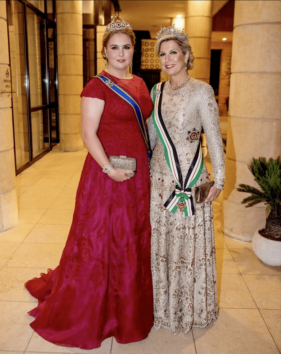 How designer Mahpara Khan created a stunning dress for Queen Maxima of