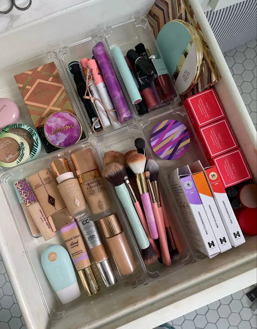 40 Makeup Storage And Organization Ideas DigsDigs