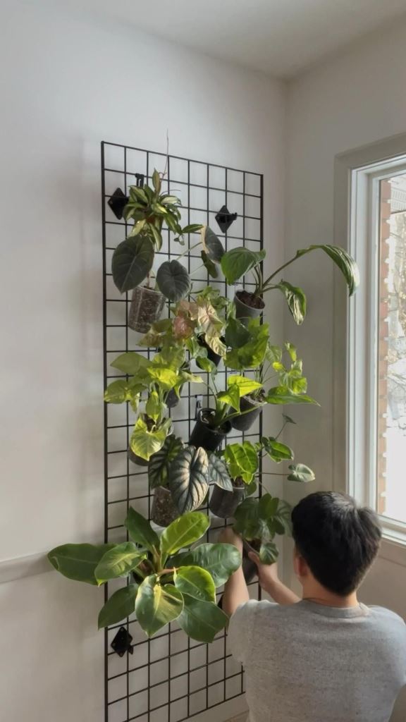 43 Cool Wall Grid Decor And Storage Ideas DigsDigs