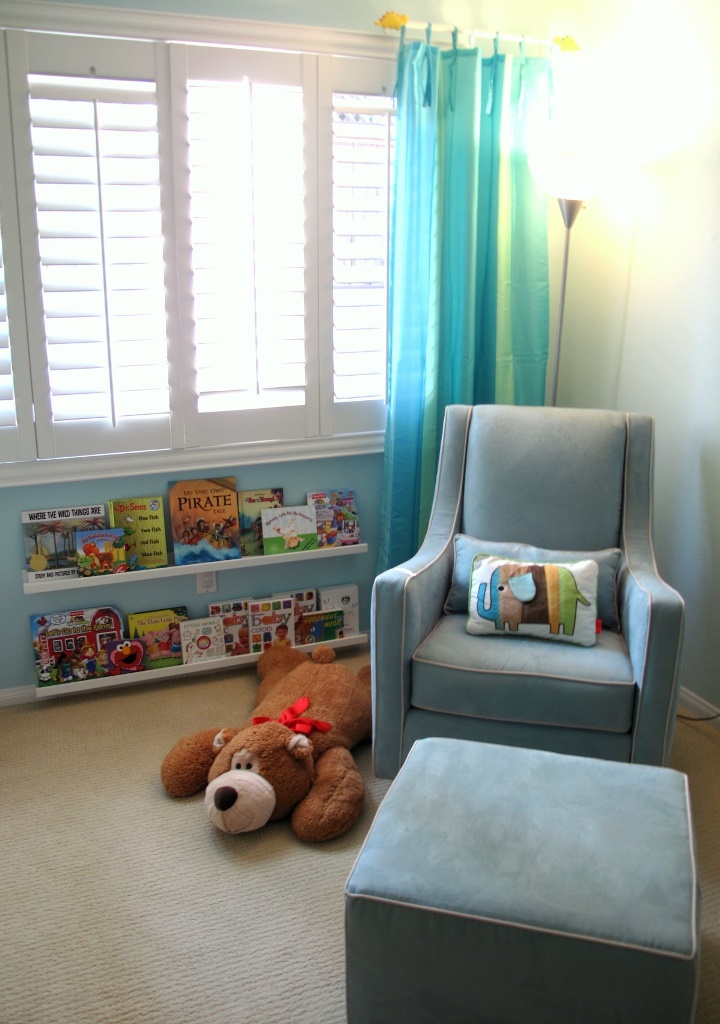 47 Coolest Under Window Storage Ideas DigsDigs