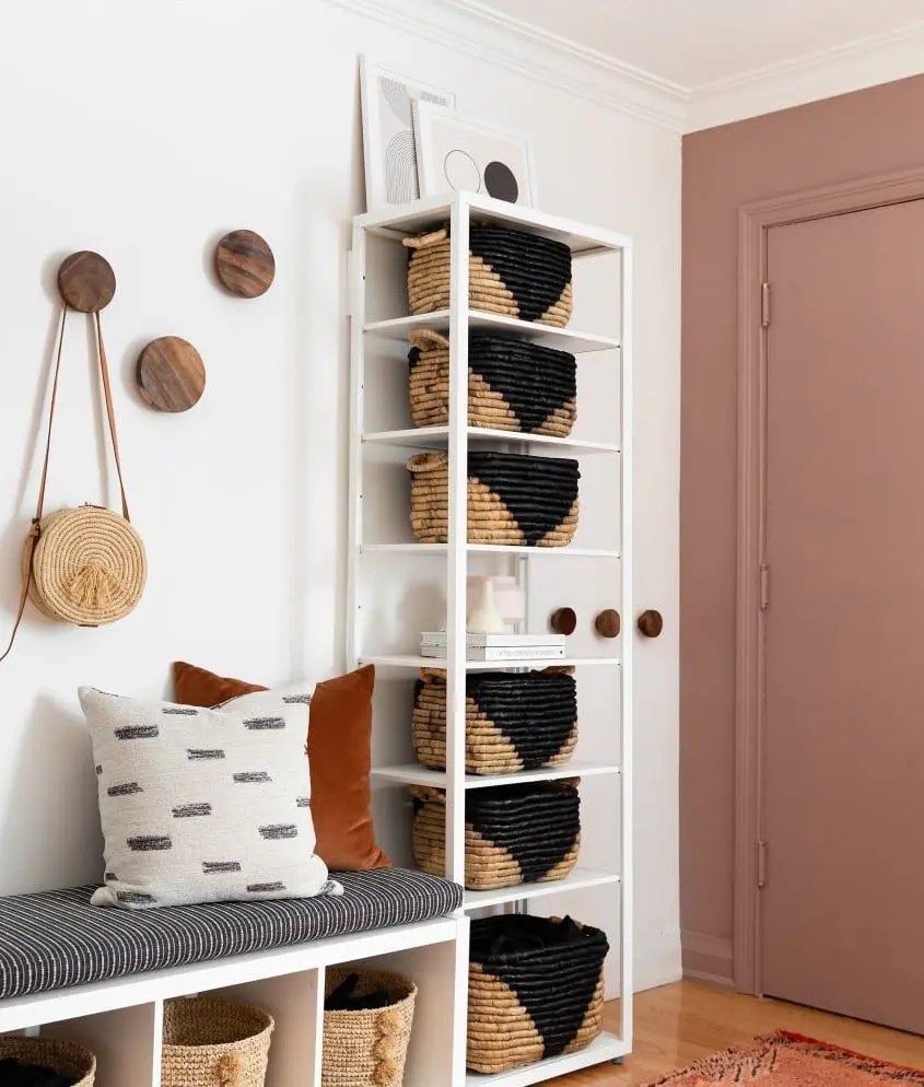 40 Coolest Behind The Door Storage Ideas DigsDigs