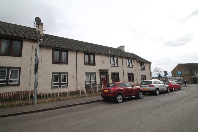 Unfurnished 2 Bedroom Flat to Rent 4 Easter Road, Dykehead, Shotts
