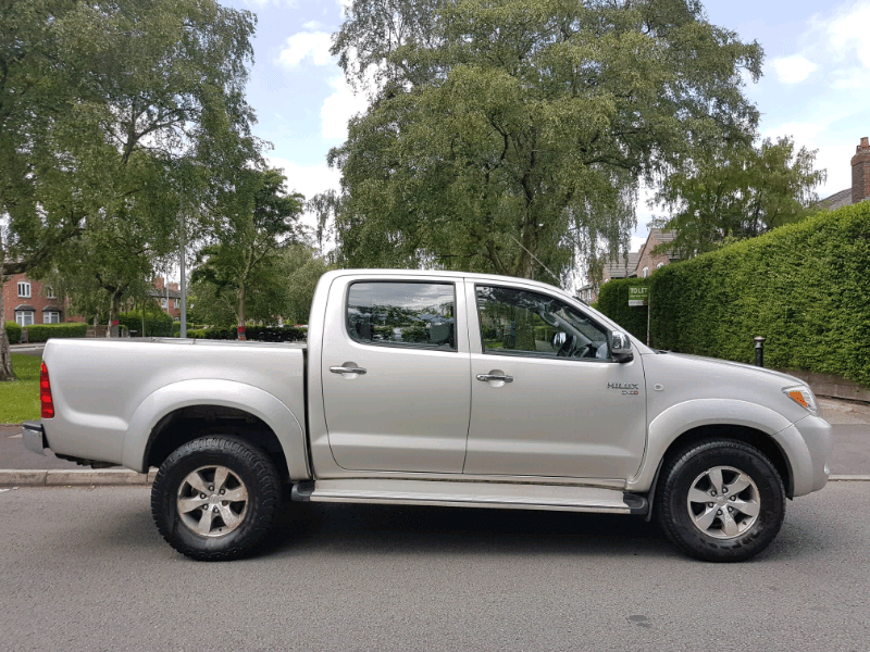Very low genuine mileage!! TOYOTA Hilux HL3. Diesel 2.5
