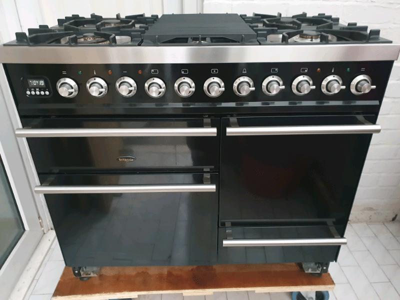 Britannia Dynasty LPG Dual Fuel Range Cooker in Gloss Black 100cm in