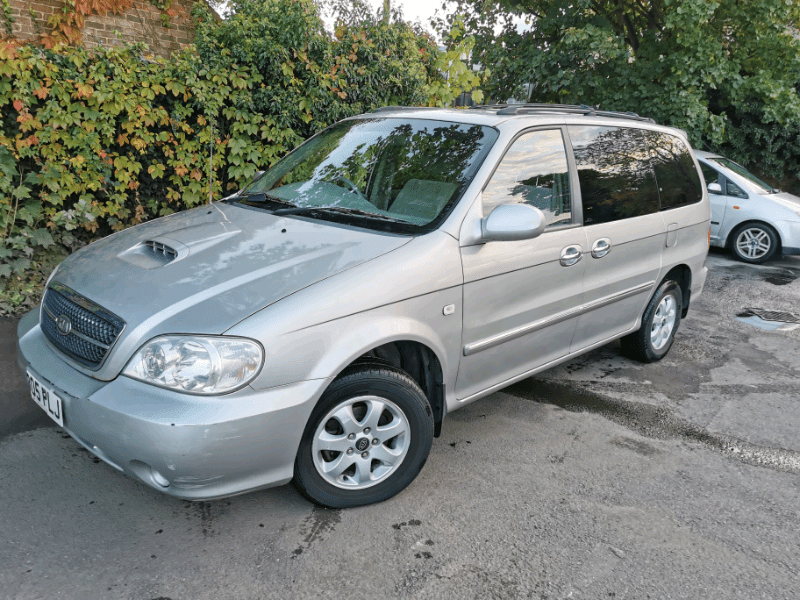 05 Kia Sedona 2.9 Diesel in good condition in Egham, Surrey Gumtree