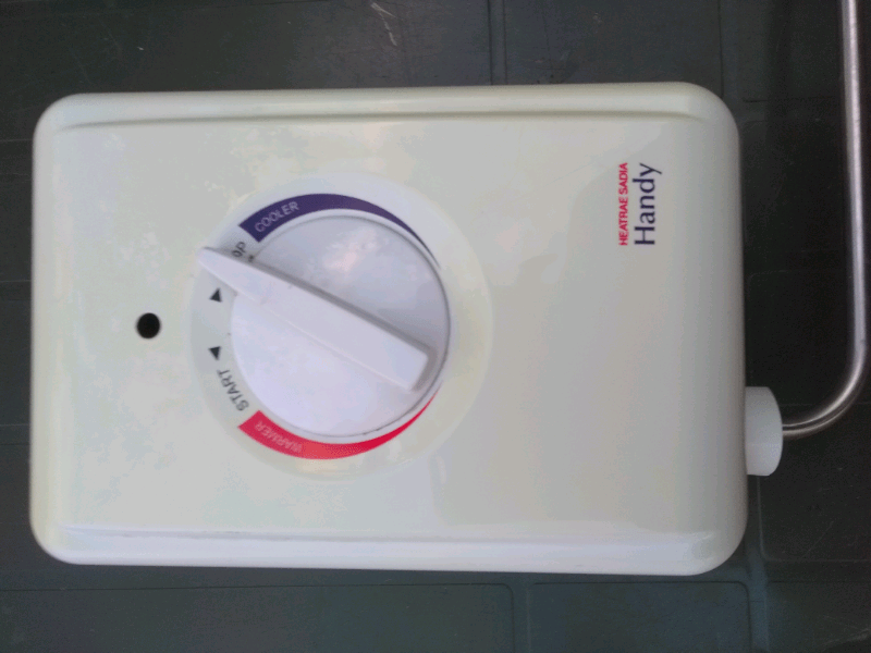 xxxxSOLDxxxx Heatrae Sadia Handy water heater in Newlands, Glasgow
