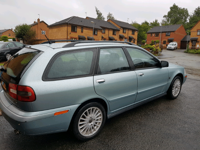 2002 Volvo V40 Estate in Wombourne, West Midlands Gumtree
