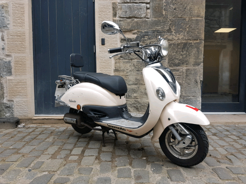 Lexmoto Valencia 50cc scooter in Edinburgh City Centre, Edinburgh