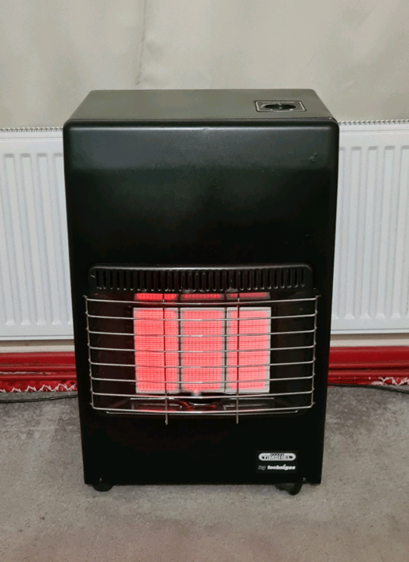 Portable Gas Heater Fire With Empty 13KG Flogas Butane Cylinder in