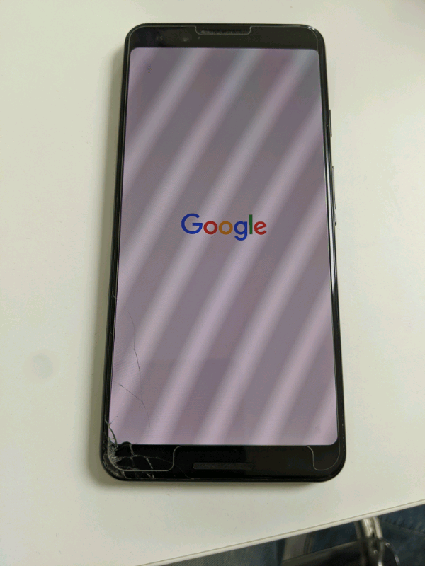 Google pixel 3 unlocked 64gb. Fully working but cracked screen in