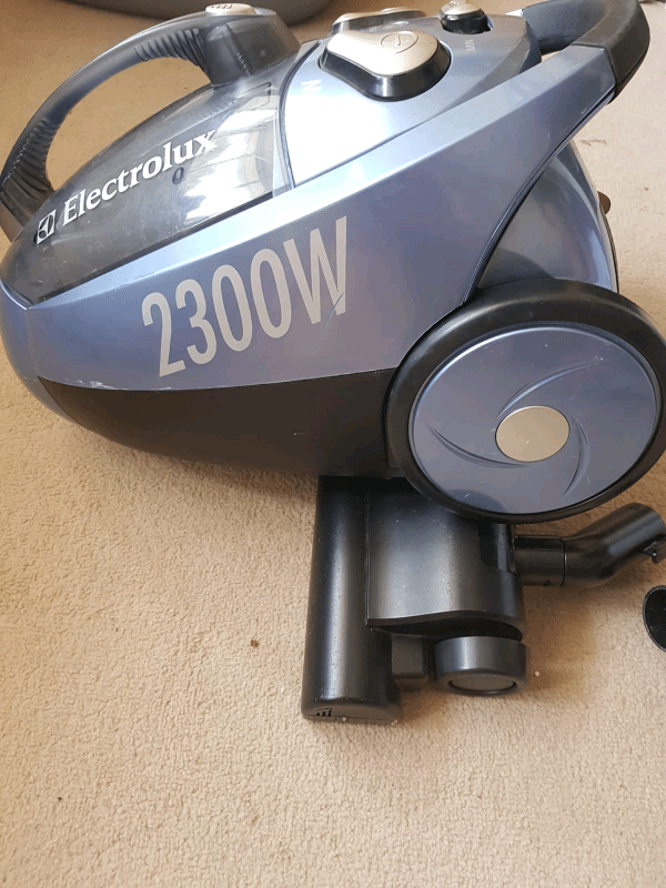 Electrolux Cyclone 2300W Vacuum cleaner in LeighonSea