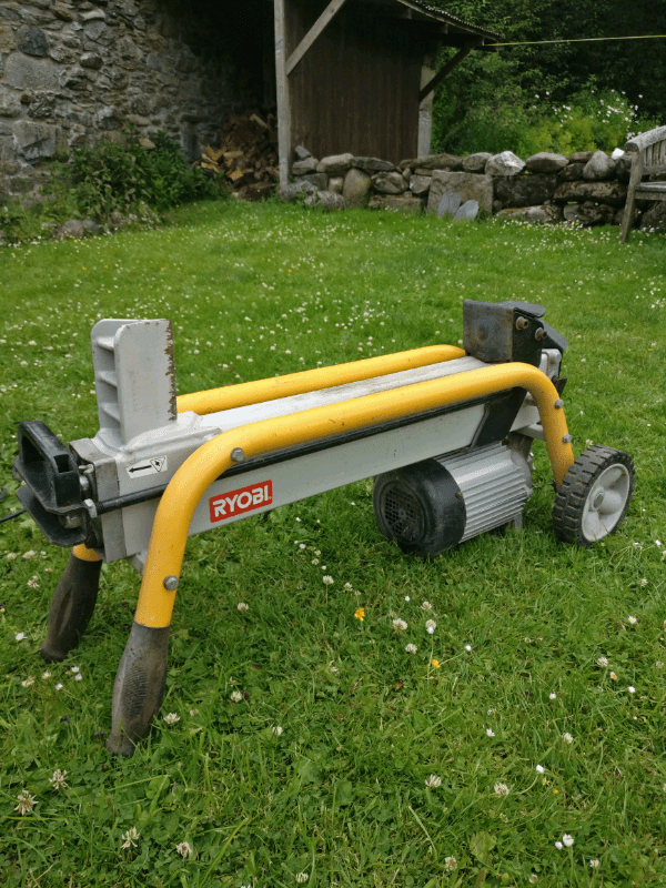 Ryobi ELS52 Electric Log Splitter in Blairgowrie, Perth and Kinross