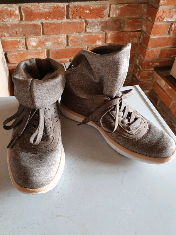 UGG treadlite shoes UK size 4.5 womens in Norwich, Norfolk Gumtree