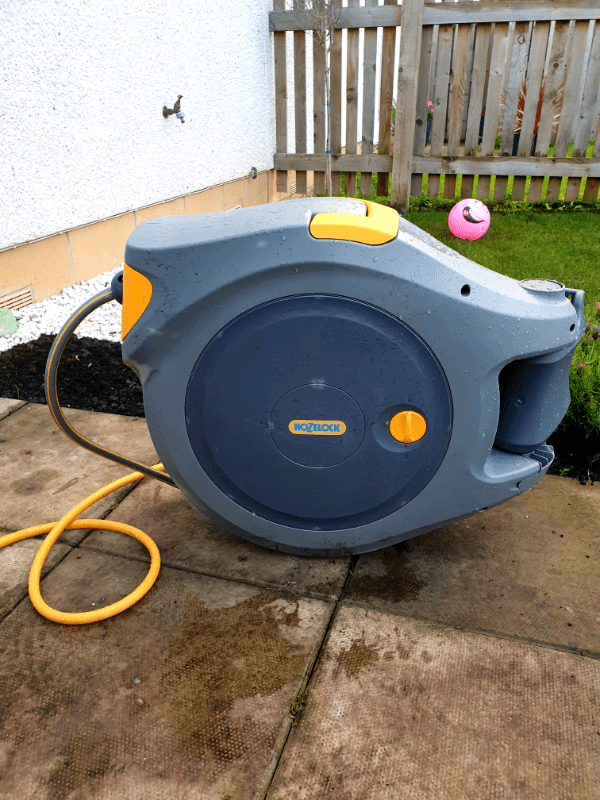 Hozelock autoreel 40m in Bathgate, West Lothian Gumtree