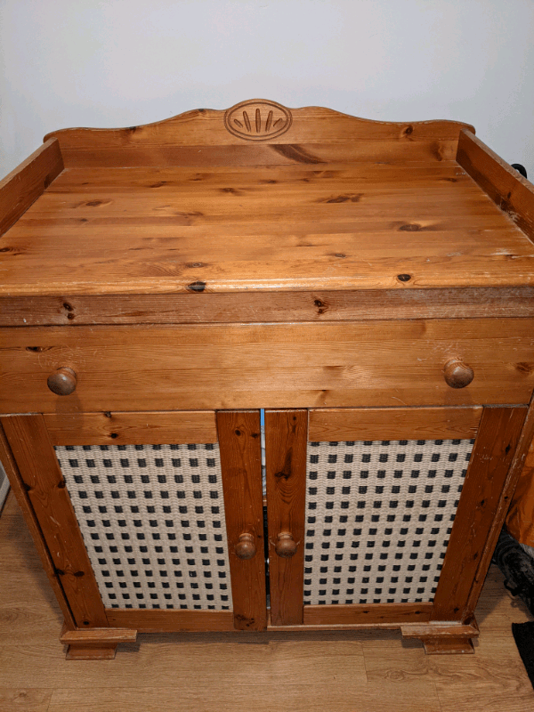 Mamas and Papas Change Table REDUCED IN PRICE in Harrow, London