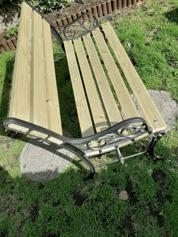 Garden bench in Kingswood, Bristol Gumtree