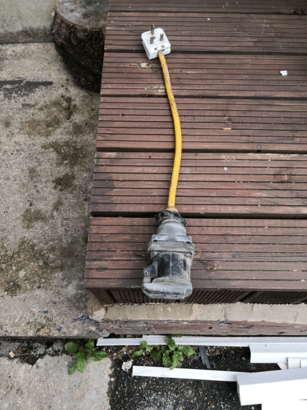 Electric home hookup for caravan/camper in Devizes, Wiltshire Gumtree