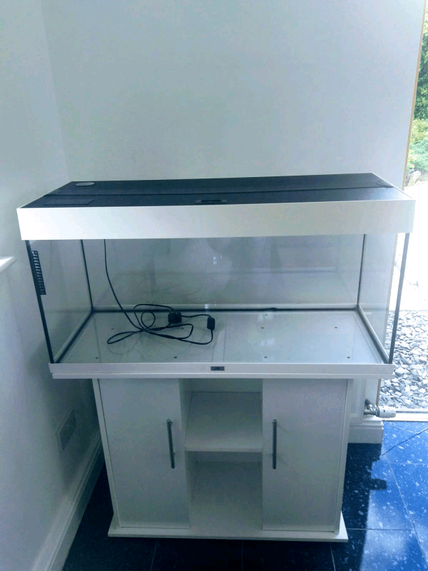 Juwel Rio 180 Aquarium and LED Lighting in