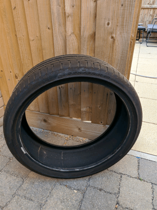 Pirelli P Zero Runflat 225/35 R19 in Cambridge, Cambridgeshire Gumtree
